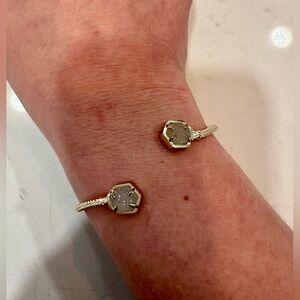 Kendra Scott Jamie gold cuff pinch bracelet iridescent drusy vintage